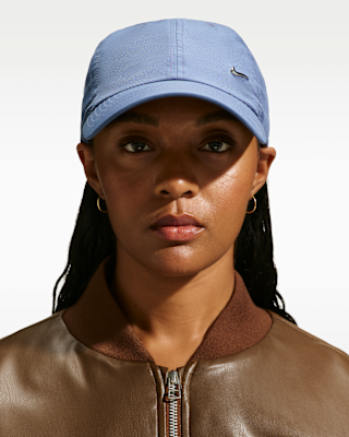 Женская кепка Nike Dri-FIT Club Unstructured Metal Swoosh Cap