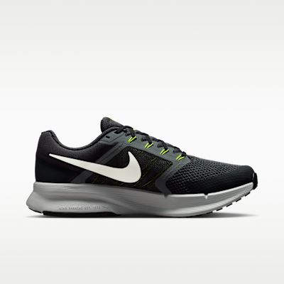Tenis de correr en pavimento para hombre Nike Run Swift 3