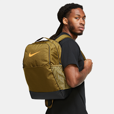 Nike Brasilia 9.5 訓練背包 (中型，24 公升)