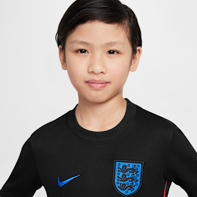 England 2025 Stadium Away (Women's Team) Older Kids' Nike Dri-FIT Football Replica Shirt