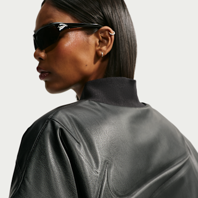 Nike Sportswear Therma-FIT Kadın Bomber Ceket görsel 2