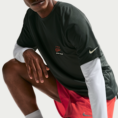 Nike Stride Dri-FIT ADV Kısa Kollu Erkek Koşu Üstü görsel 3