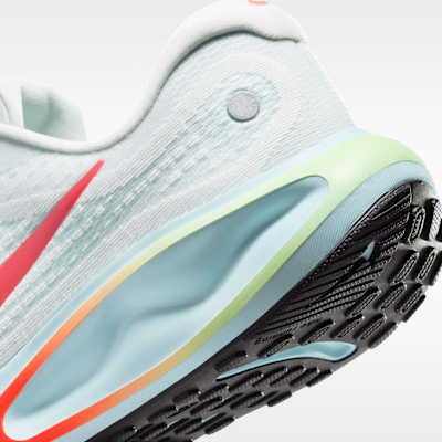 รองเท้าวิ่งโร้ดรันนิ่งผู้หญิง Nike Journey Run