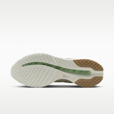 Nike Pegasus Premium Erkek Yol Koşu Ayakkabısı görsel 2
