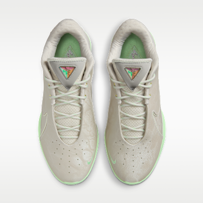 レブロン 22 EP バスケットボールシューズ