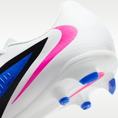 Nike Phantom 6 Low Academy Multi-Ground Football Boot