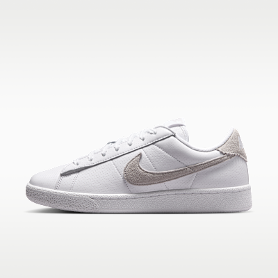 Nike Tennis Klasik Kadın Ayakkabısı