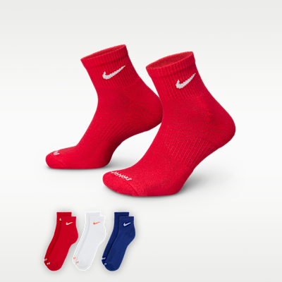 Κάλτσες προπόνησης μέχρι τον αστράγαλο Nike Everyday Plus Cushioned (τρία ζευγάρια)