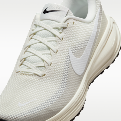 Tenis de correr en pavimento para mujer Nike Revolution 8