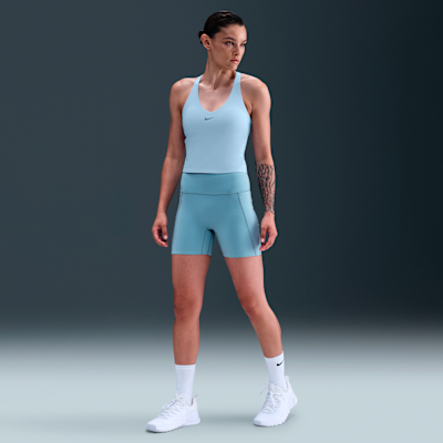 Nike Universa Orta Destekli Pedli Kadın Spor Sütyenli Atlet görsel 4