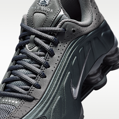 Nike Shox R4 Older Kids' Shoes