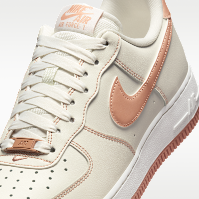 ナイキ エア フォース 1 '07 ウィメンズシューズ