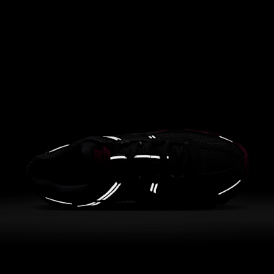 รองเท้าผู้ชาย Nike Zoom Vomero 5