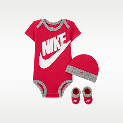 Nike Baby (0–6M) 3-Piece Set