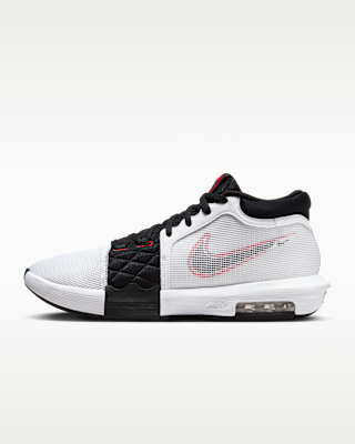 LeBron Witness 8 Basketball Shoes