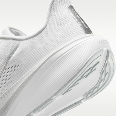 Nike Pegasus 42 Kadın Yol Koşusu Ayakkabısı görsel 8