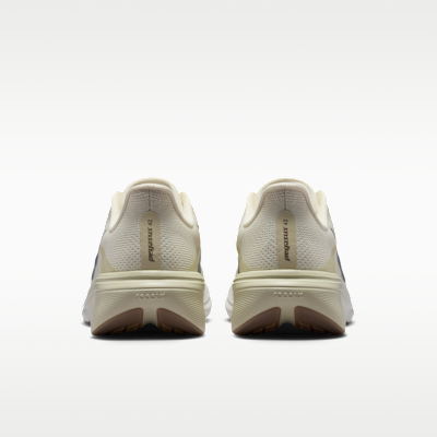 Nike Pegasus 42 Erkek Yol Koşusu Ayakkabısı görsel 6