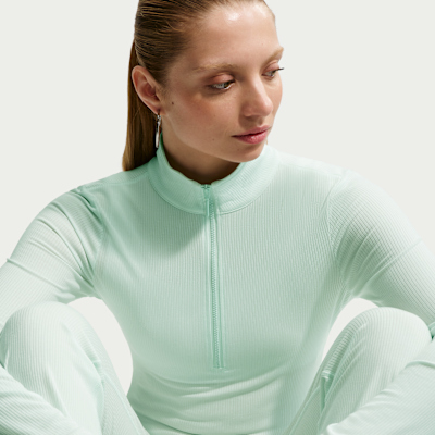 Nike Sportswear Chill Knit Sıkı Kesimli Çeyrek Fermuarlı Uzun Kollu Fitilli Kadın Üstü görsel 3