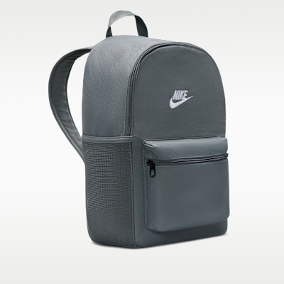 grey nike backpack ACG DAYMAX (25L) 'College Grey' protecting your items with the densely woven polyester material Nike Academy Team Backpack -
