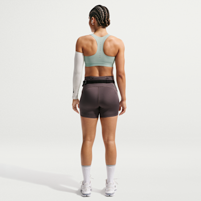 Nike Swift Yüksek Destekli Hafif Astarlı Kadın Spor Sütyeni görsel 5