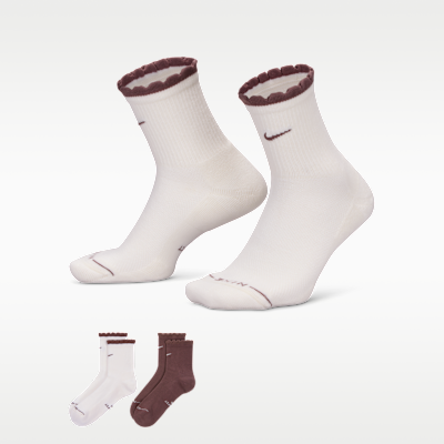 Nike Everyday Elevated Yuvarlatılmış Boğazlı Micro-Crew Çoraplar (2 Çift)