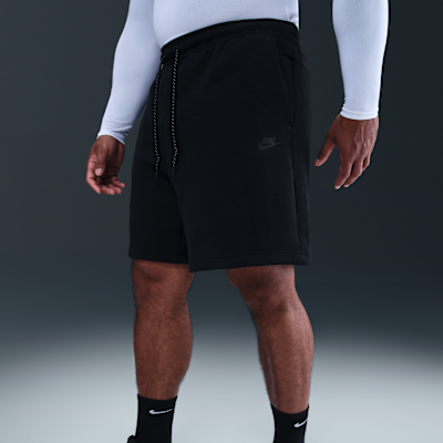 Nike Tech Fleece Erkek Şortu görsel 7