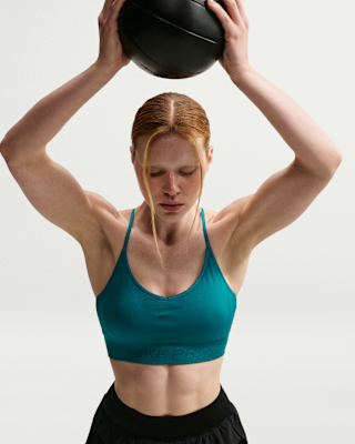 Женские  Nike Pro Seamless Light-Support Padded Sports Bra