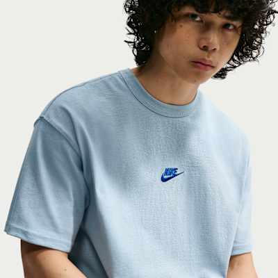 Nike Sportswear Premium Essentials Erkek Tişörtü görsel 3