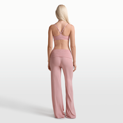 NikeSKIMS Matte Women's Contour Cami Bra