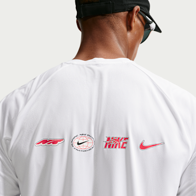 Nike Stride Dri-FIT ADV Kısa Kollu Erkek Koşu Üstü görsel 2