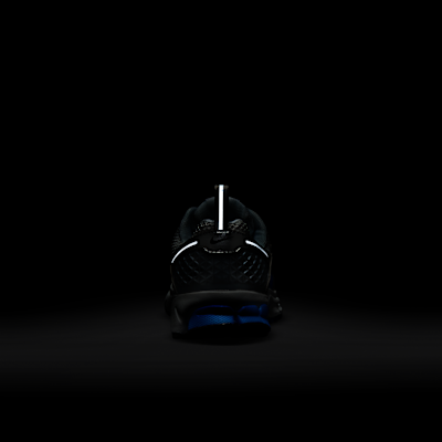 Nike Vomero 5 大童反光裝飾鞋款