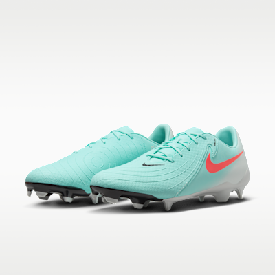 Nike Phantom GX 2 Academy Multi-Ground Low-Top Soccer Cleats