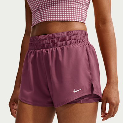 Nike One Dri-FIT Normal Belli 8 cm 2'si 1 Arada Kadın Şortu görsel 2