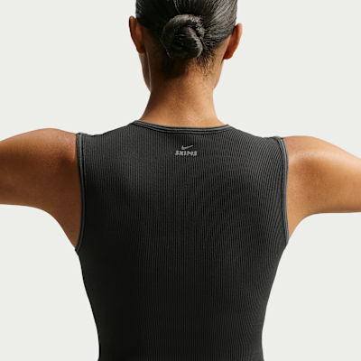 NikeSKIMS Ribbed Seamless Kadın Atleti görsel 2