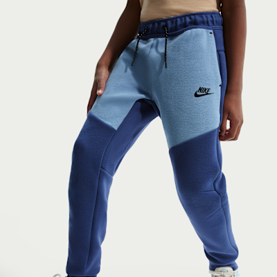 Nike Sportswear Tech Fleece Older Kids' Joggers