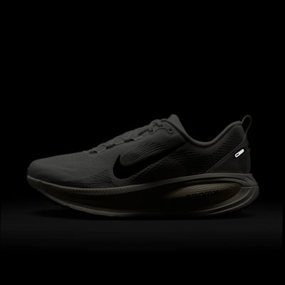 Nike Vomero 18 Straßenlaufschuh (Herren)