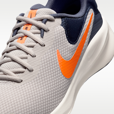 Nike Revolution 7 男款路跑鞋