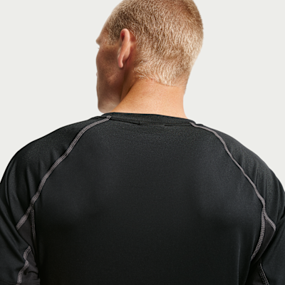Nike ACG Wildsee Dri-FIT Kısa Kollu Erkek Üst İçliği görsel 2