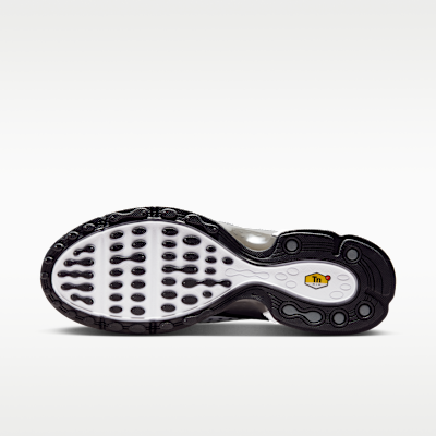 รองเท้าผู้ชาย Nike Air Max Plus VII