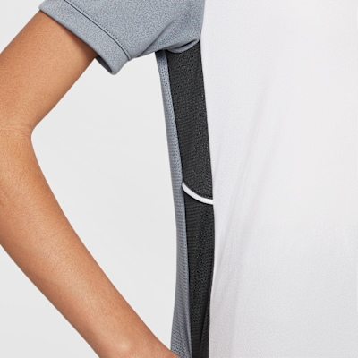 Playera de fútbol Dri-FIT para niños talla grande Nike Academy