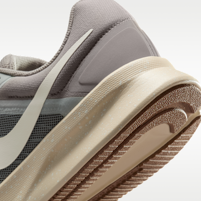 Tenis de correr en pavimento para hombre Nike Run Swift 3