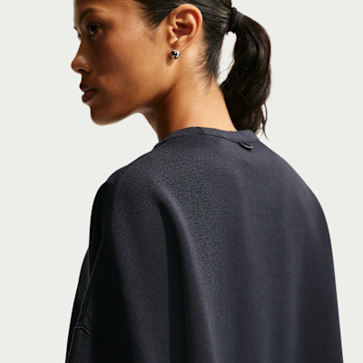 Nike 24.7 ImpossiblySoft Dri-FIT Bol Kesimli Crew Yakalı Kadın Üstü görsel 2