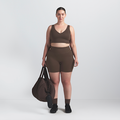 NikeSKIMS Matte Women's V-Neck Long-Line Bra