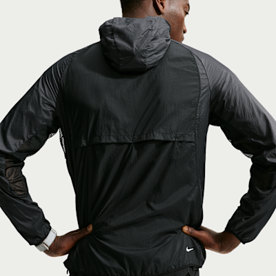 Nike ACG Aireez UV Korumalı Erkek Ceketi görsel 2