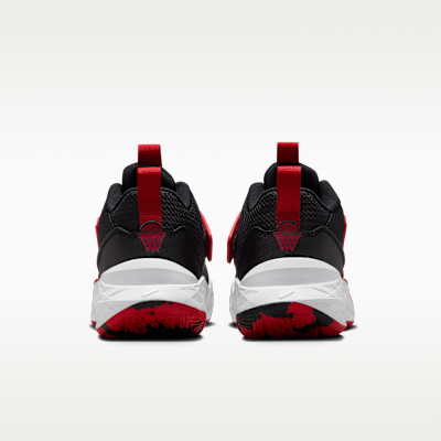 Nike Team Hustle D 12 Big Kids' Basketball Shoes