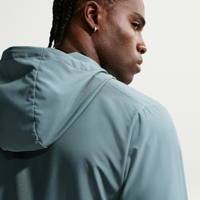 Nike Form Dri-FIT Kapüşonlu Çok Yönlü Erkek Ceketi görsel 2