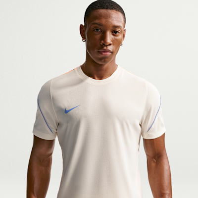 Nike Strike Men's Dri-FIT Short-Sleeve Football Shirt