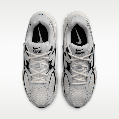 Nike V5 RNR Kadın Ayakkabısı görsel 4