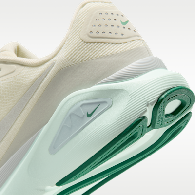 Nike Structure 26 Kadın Yol Koşu Ayakkabısı görsel 8