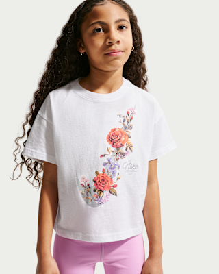 Детская футболка Nike Sportswear Big Kids' (Girls')